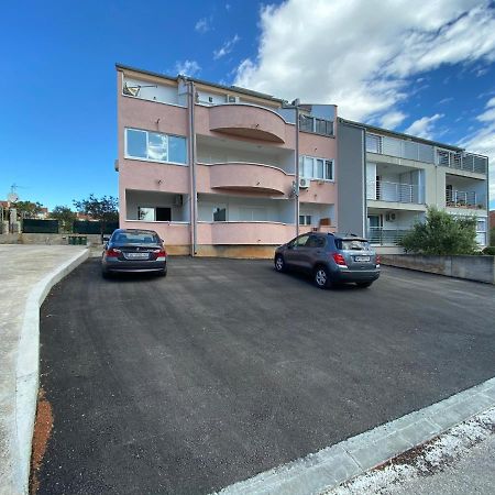 Apartman Teo Vodice Kültér fotó