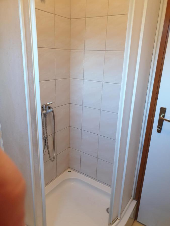 Apartman Teo Vodice Kültér fotó