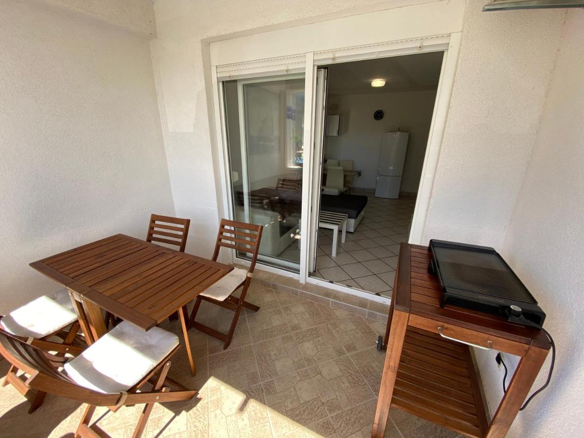 Apartman Teo Vodice Kültér fotó