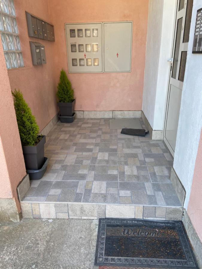Apartman Teo Vodice Kültér fotó
