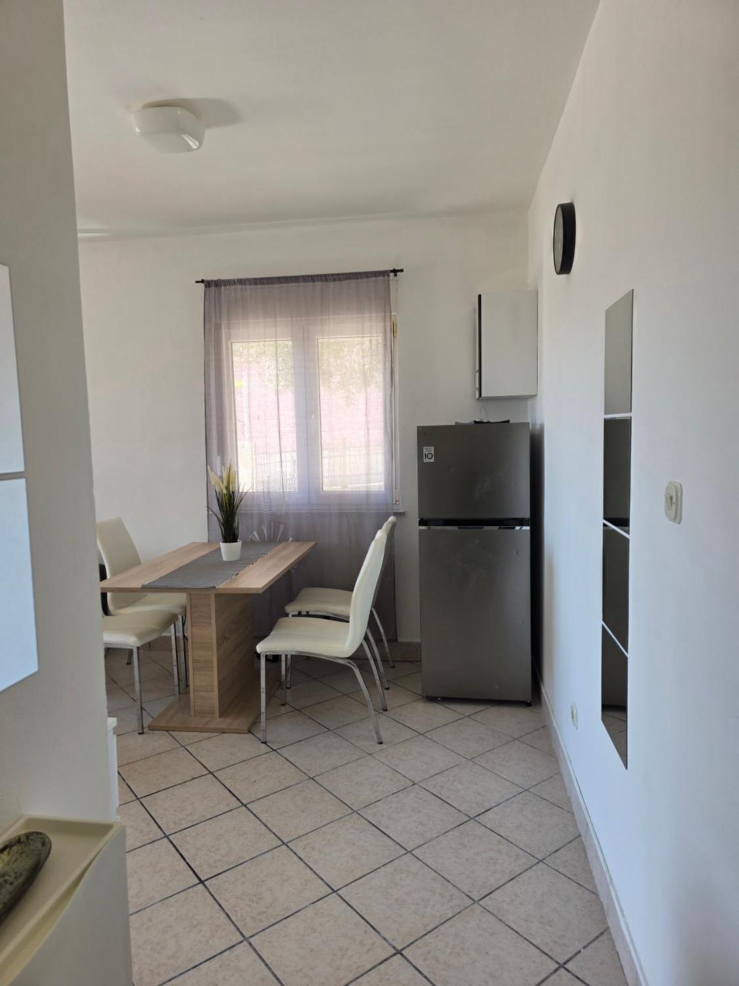 Apartman Teo Vodice Kültér fotó